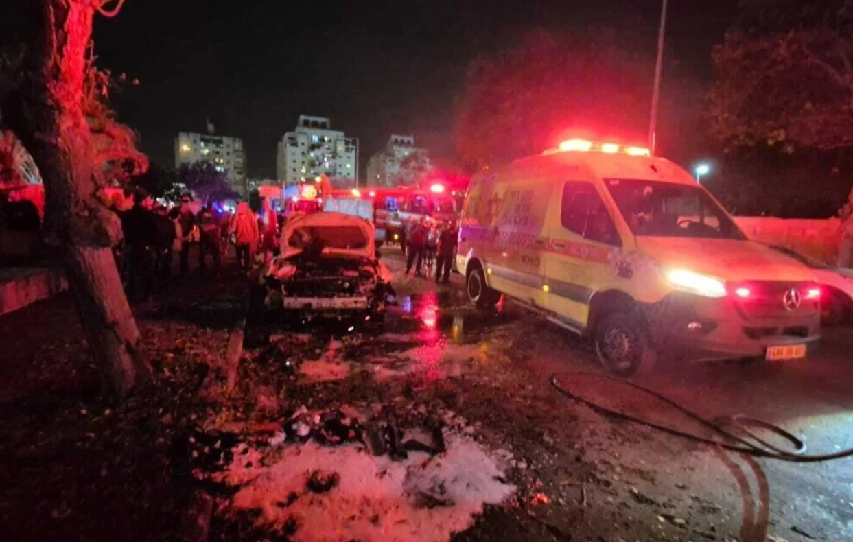 ХАМАС обстріляв Ізраїль ракетами, ЦАХАЛ у відповідь "розширить" наступ у Секторі Газа